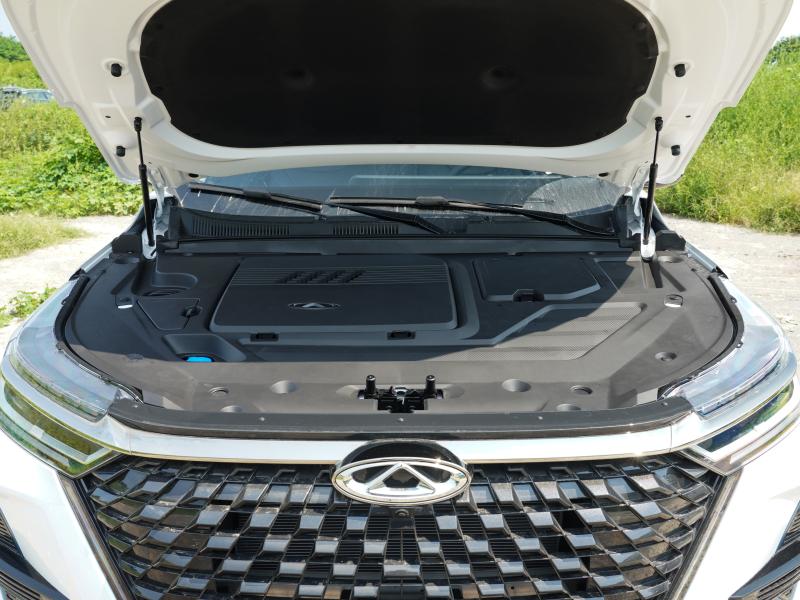 https://car3.autoimg.cn/cardfs/product/g25/M01/83/73/autohomecar__CjIFV2TujS2AXaKmACanBDH-TRI080.jpg