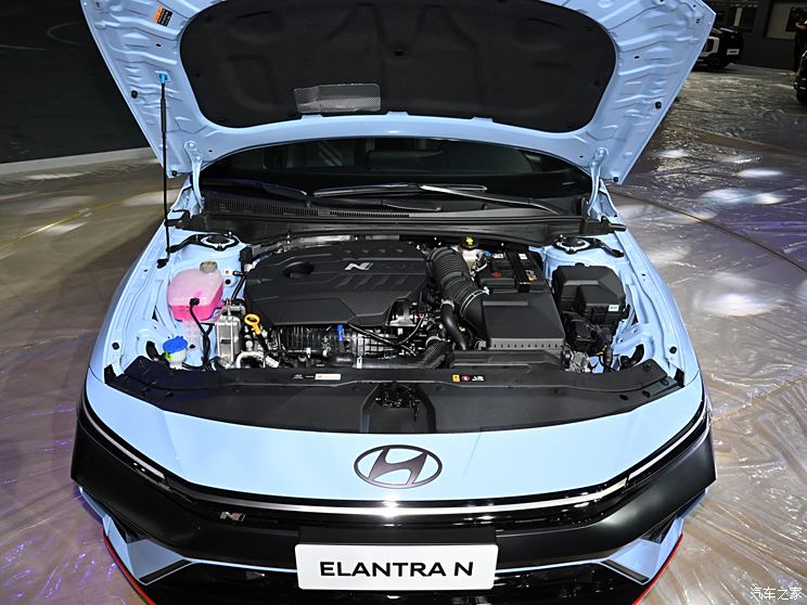 Hyundai n Elantra N 2023 2.0T N