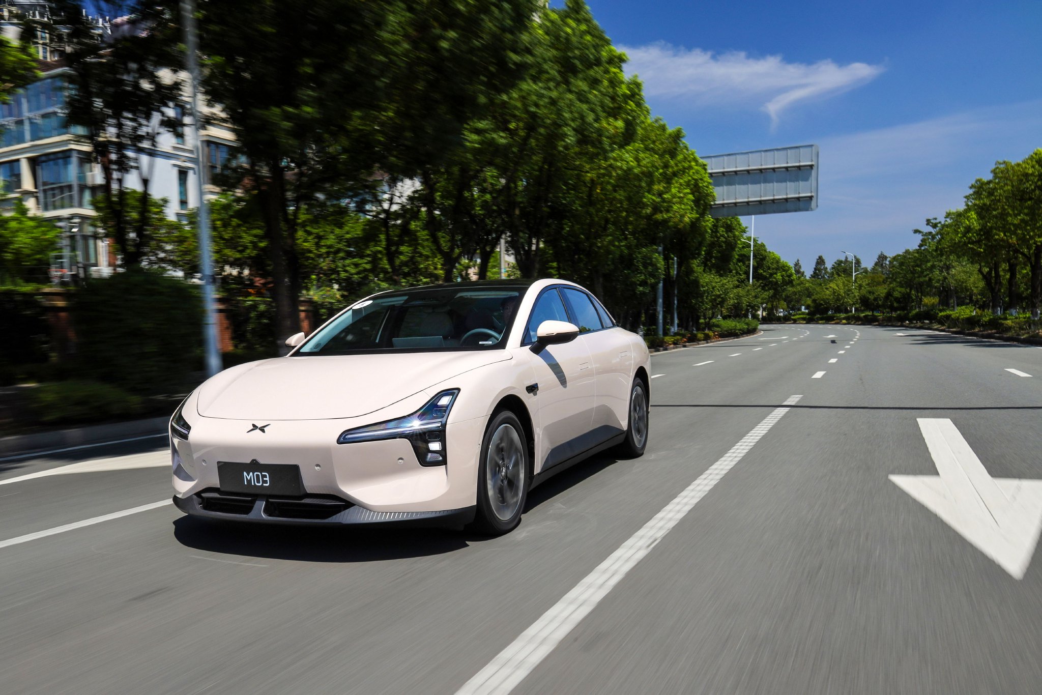 AI empowers affordable home test drive Tucki MONA M03