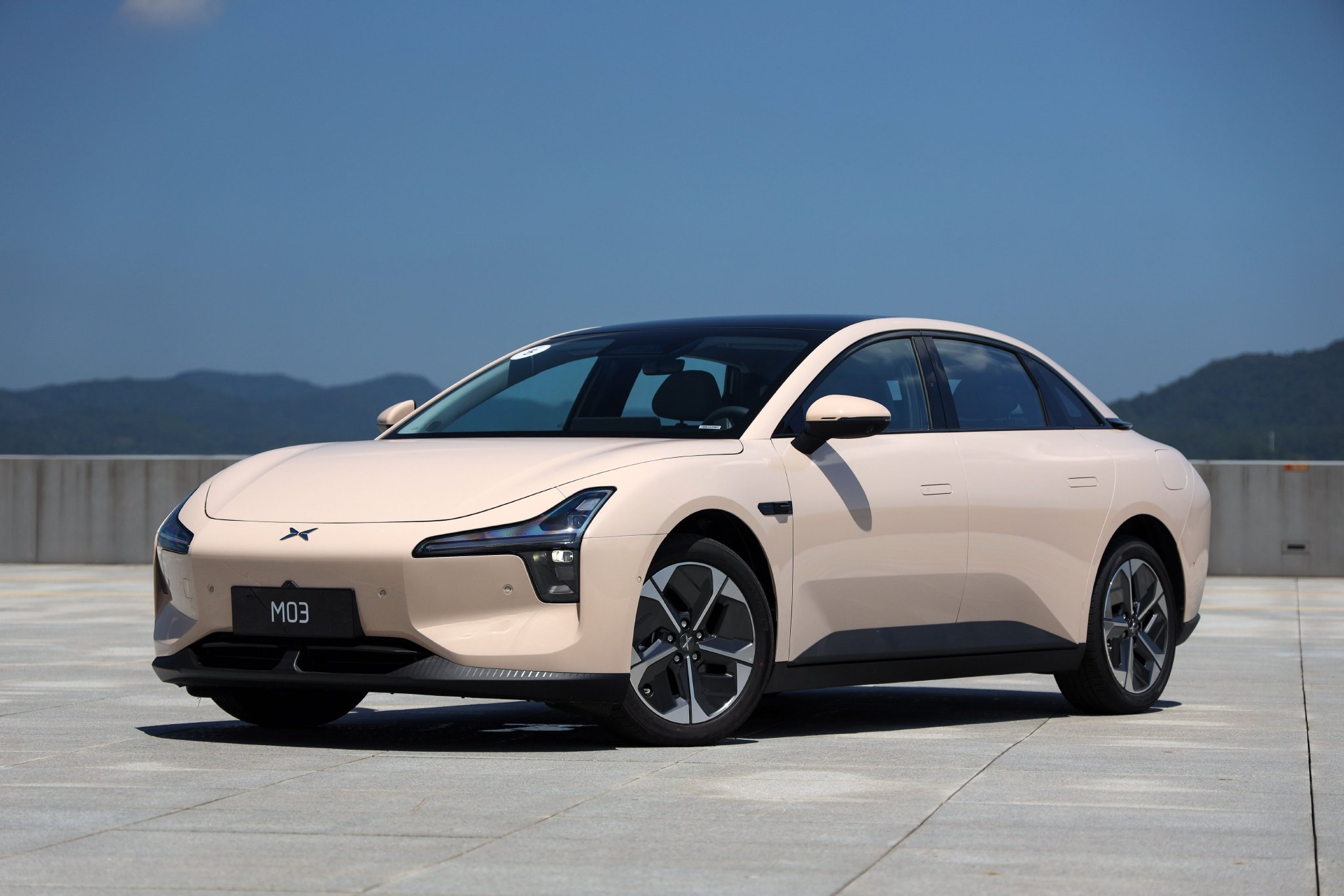 AI empowers affordable home test drive Tucki MONA M03