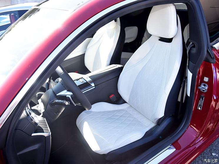 Mercedes-Benz CLE 2023 450 4MATIC Coupe (imported)